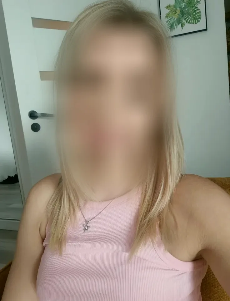 Magda, 26